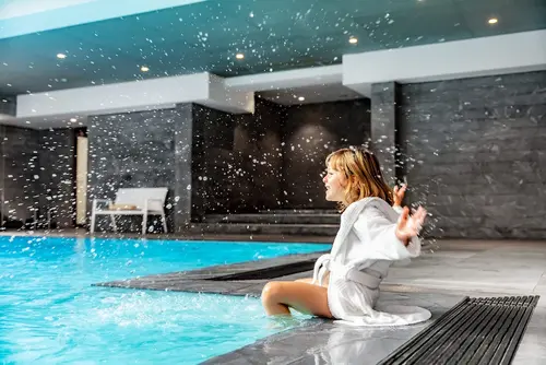 Relais Spa Val d'Europe, Pool
