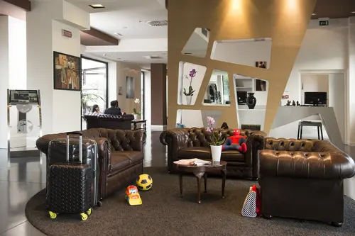 NEO Hotel, Lobby lounge