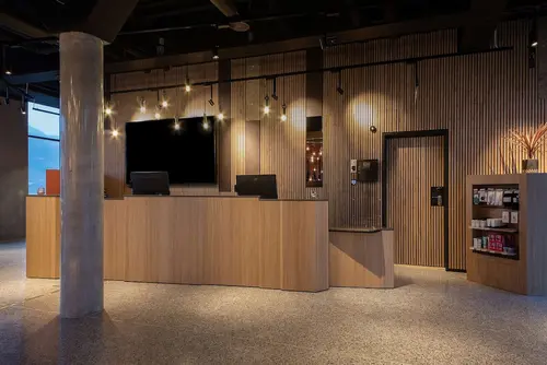 Scandic Voss, Reception