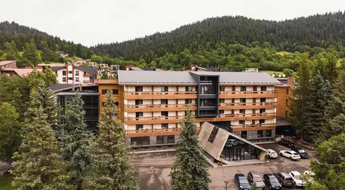 Bakuriani Inn, Primary image