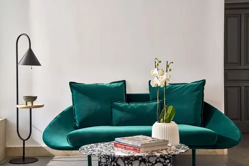 Alleys All-Suite Hotel & Spa, Reception