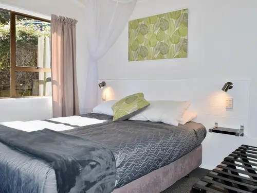 Anglers Lodge, Room