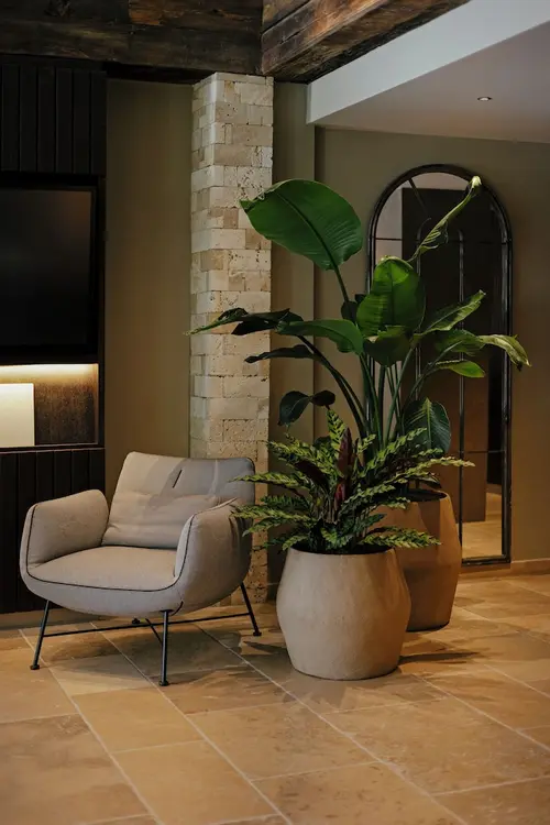 SCHLOSS Zermatt - CBD & Adaptogenic Spa and Sport Hotel, Reception