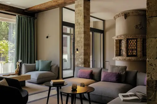 SCHLOSS Zermatt - CBD & Adaptogenic Spa and Sport Hotel, Lobby sitting area