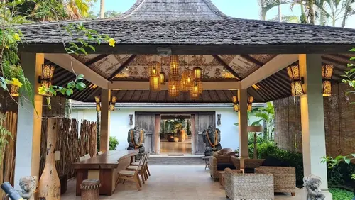Ayurvedagram Bali, Interior entrance
