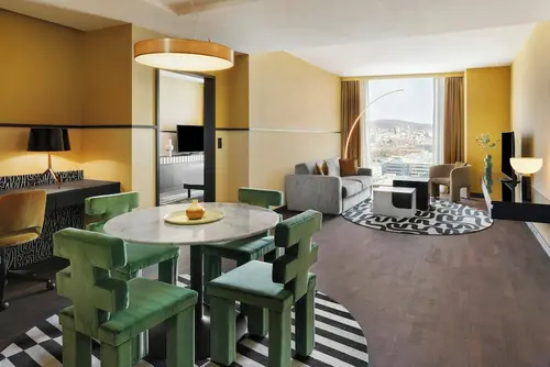 Renaissance Zürich Tower Hotel, Room