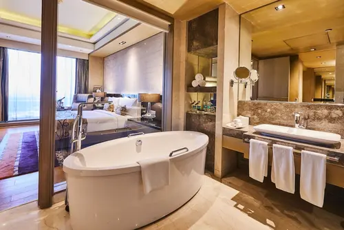 Crowne Plaza New Delhi Rohini by IHG, Room
