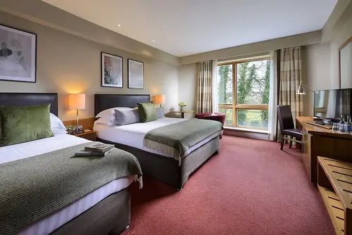 The Manor West Hotel & Leisure Club, Room