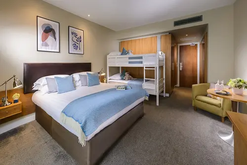 The Manor West Hotel & Leisure Club, Room