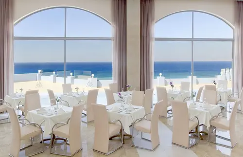 Atrium Platinum Luxury Resort Hotel & Spa, Restaurant