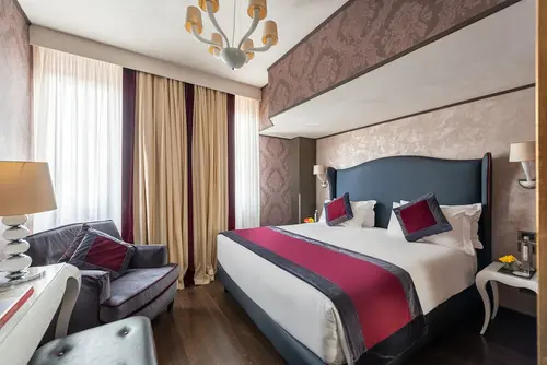 Carnival Palace Hotel, Room