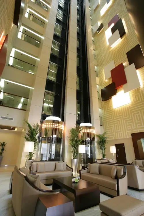 Elite Byblos Hotel, Interior entrance