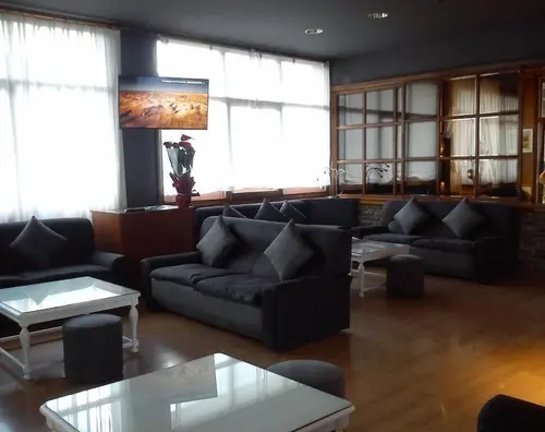 Pey Resort, Lobby sitting area