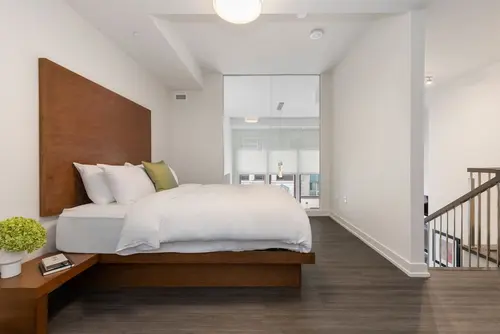 reStays Ottawa, Room