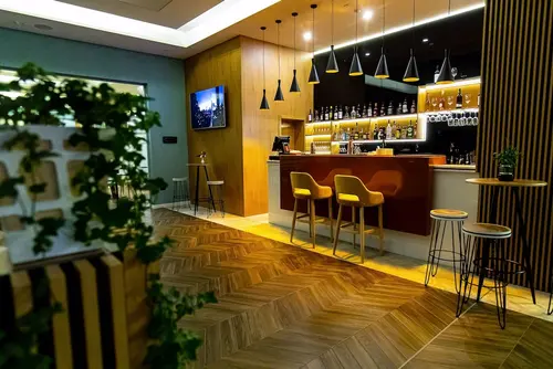 Grand View Hotel & Suites Copou, Bar (on property)