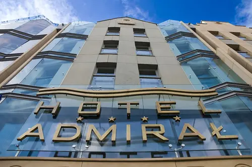 Hotel Admiral, Exterior