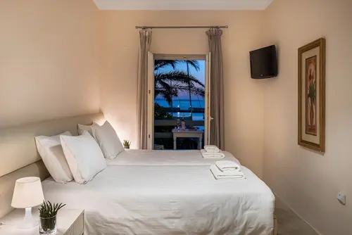 Olia Hotel, Room