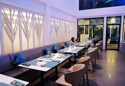 The Pago Design Hotel Phuket, Dining room