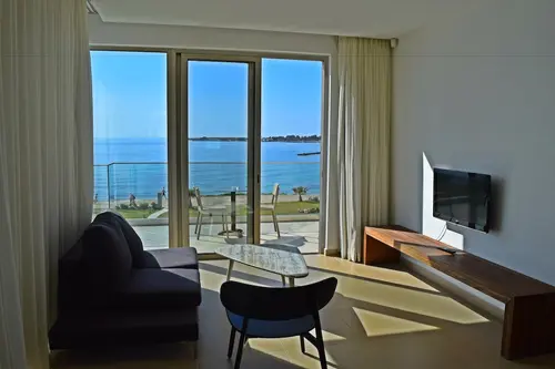 Amphora Hotel & Suites, Primary image
