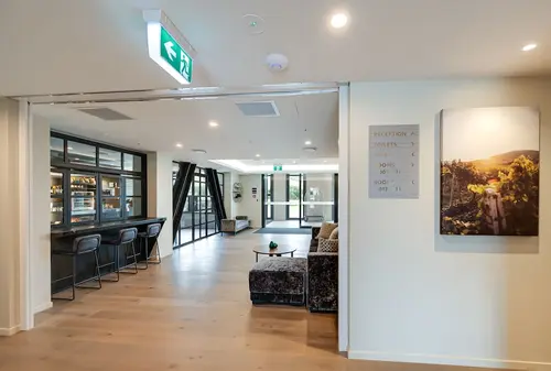 La Quinta by Wyndham Remarkables Park Queenstown, Lobby sitting area