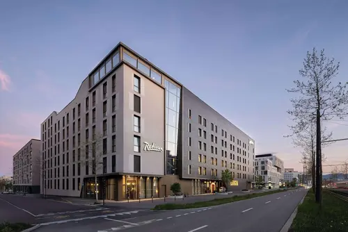 Radisson Hotel & Suites Zurich, Primary image