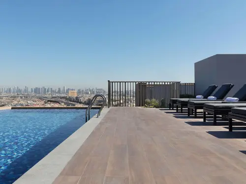 Aparthotel Adagio Dubai Deira, Pool