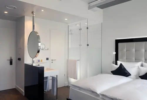 INNSiDE by Meliá Düsseldorf Hafen, Room