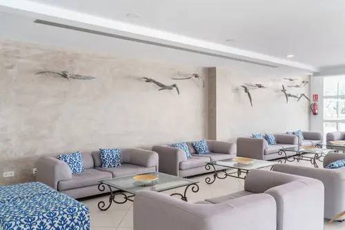 Alua Gran Camp de Mar Hotel, Lobby sitting area