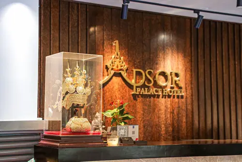 Apsor Palace Hotel, Reception