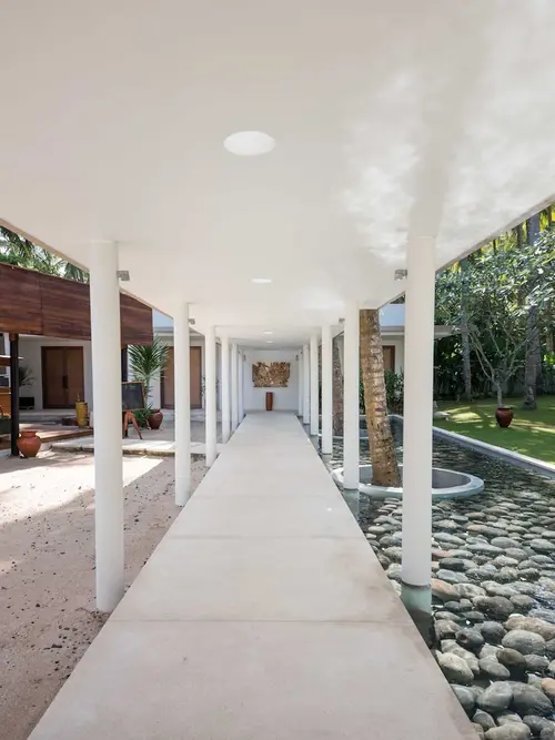 Svarga Resort Lombok, Interior entrance