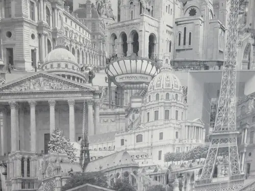 Mary's Hotel République, Interior detail