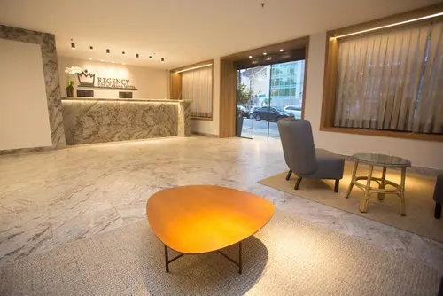 Regency Copacabana Hotel, Reception