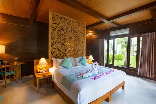 The Kirana Tembok, Room