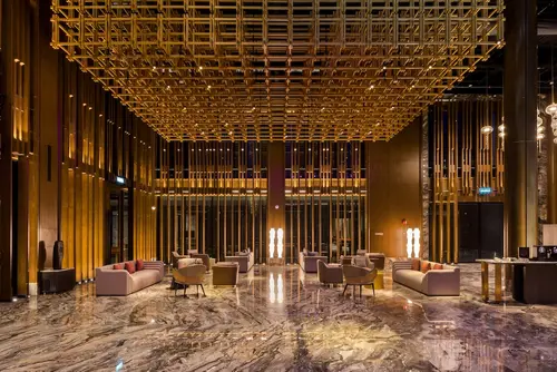 M Resort & Hotel, Lobby sitting area