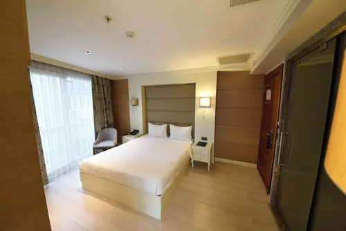 Hotel Le Mirage, Room