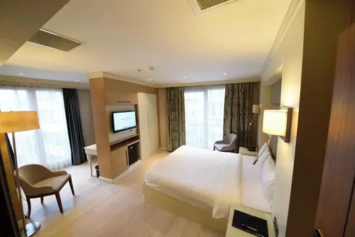 Hotel Le Mirage, Room