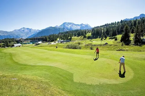 Hôtel Les Peupliers, Golf