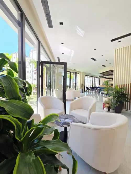 Valza Boutique Hotel, Reception