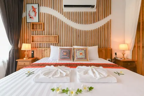 Cascade Tara, Room