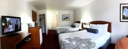 Austin's Chuckwagon Lodge, Room