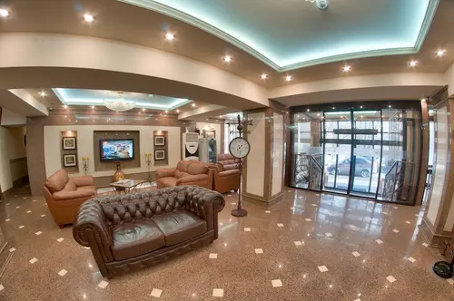Uyut Hotel, Lobby
