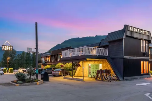 Stoke Hotel SureStay Collection by Best Western, Exterior