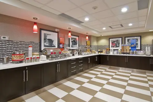 Hampton Inn & Suites by Hilton Toronto Markham, Restaurant