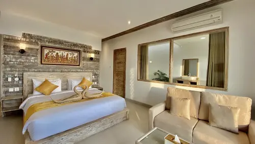 The Kama, Room