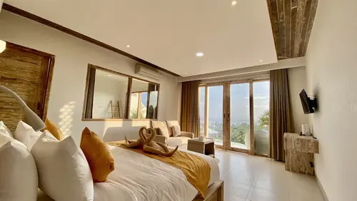 The Kama, Room