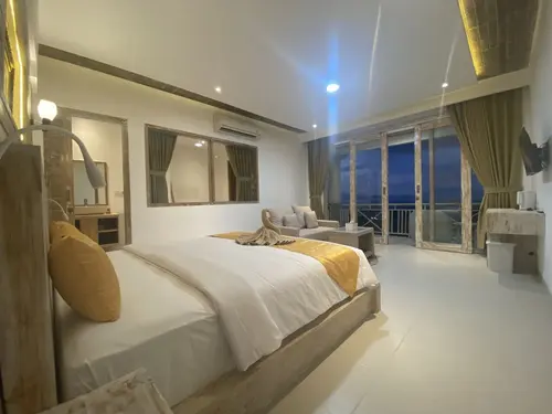 The Kama, Room