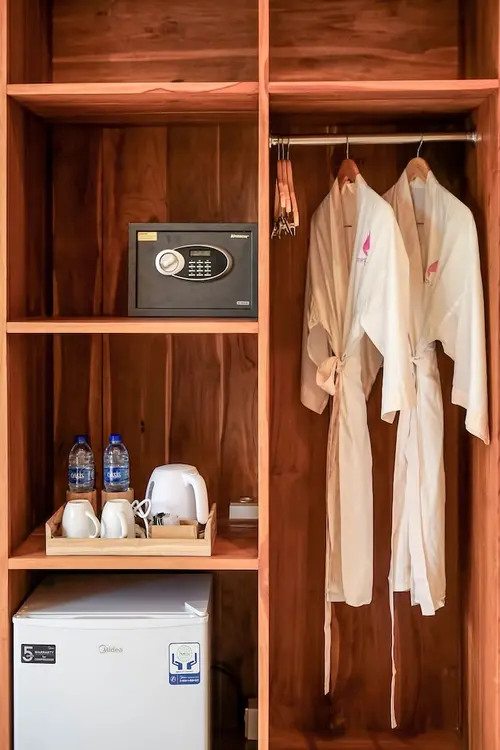 Tirta Arum, Room