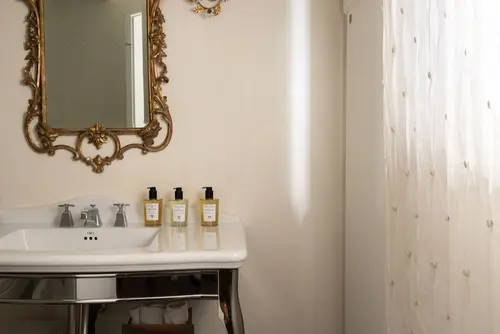 BDB Rooms Trastevere, Bathroom
