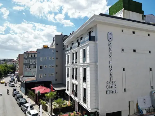 Mays Royal Hotel, Primary image