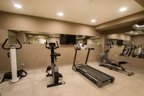 Parasol Luxury Hotel & Suites, 